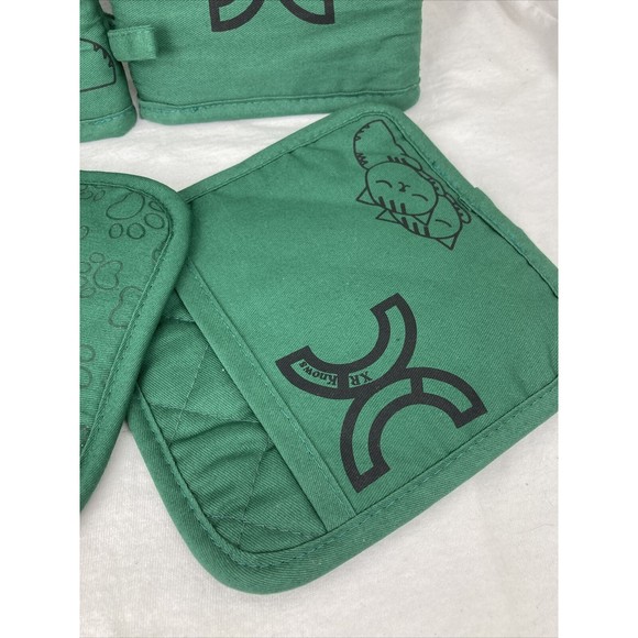 Green Cotton Silicone Paw print Cat Oven Mitts and Potholders Set Grill Glove - Picture 5 of 16
